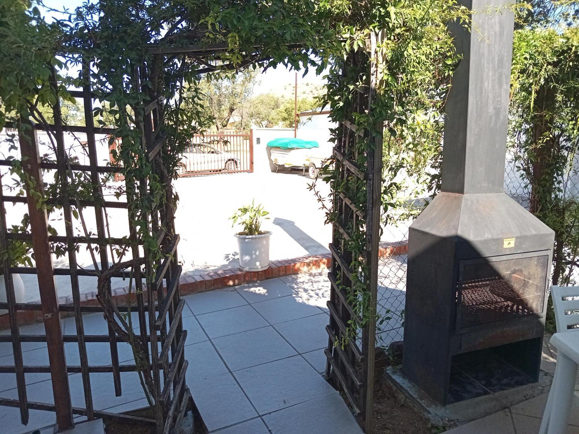 Sunrose Group Of Guesthouses Gariepdam Ngoại thất bức ảnh